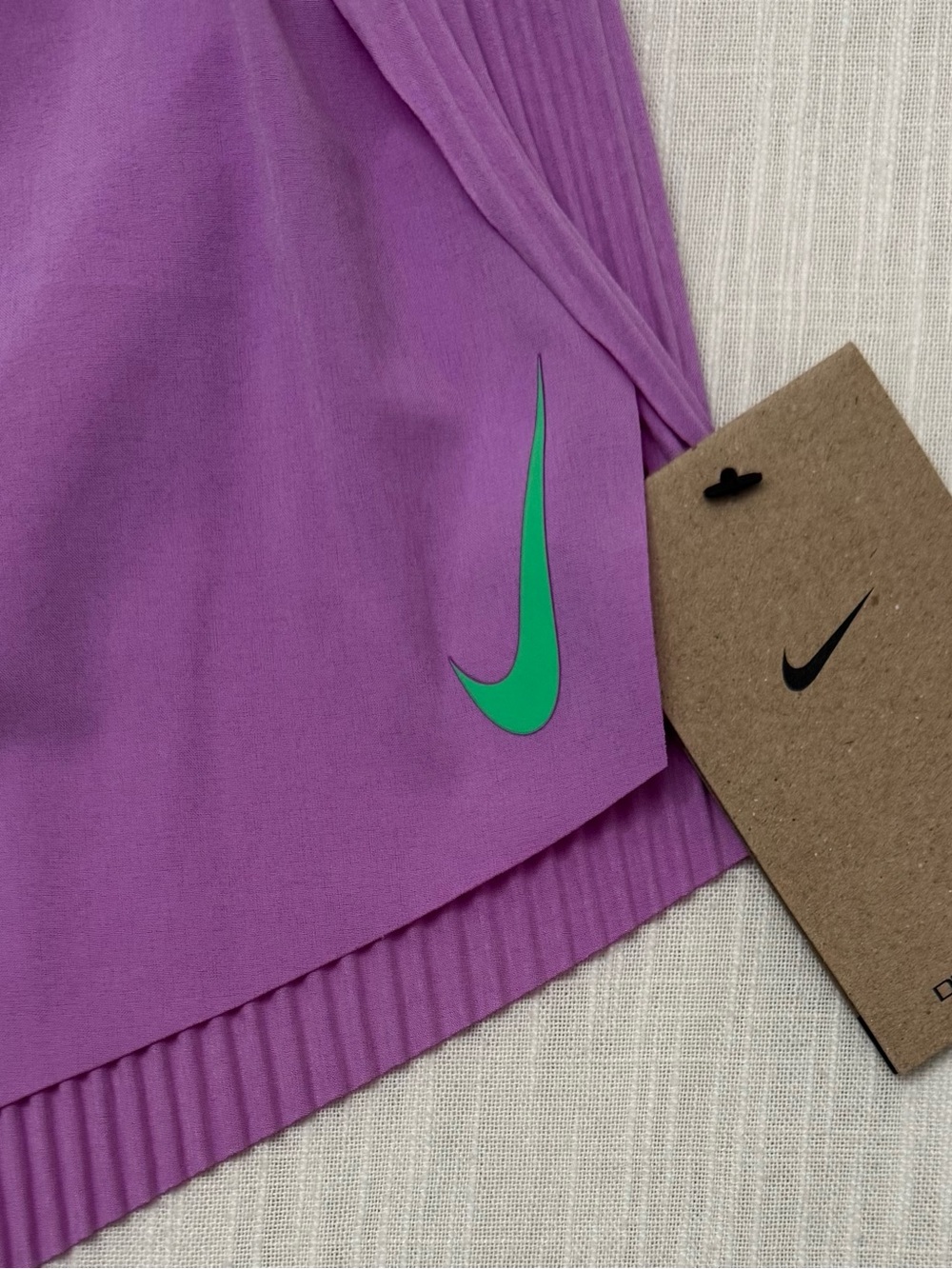 Nike AeroSwift Dri-FIT ADV Womens Sz M Lilac Running Lined Shorts FN2328-532 NWT - Picture 11 of 16